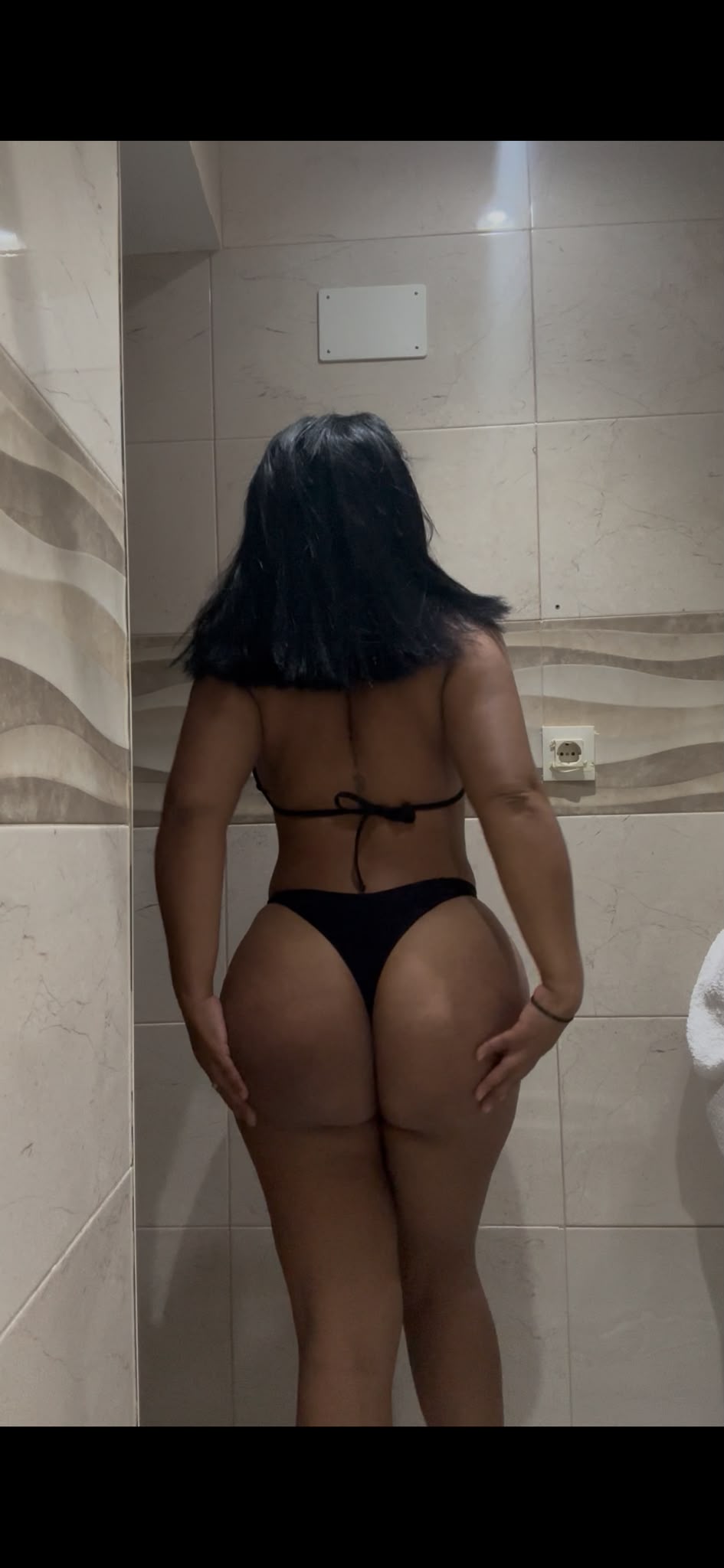 Pamela – Masajista a Domicilio en Madrid
